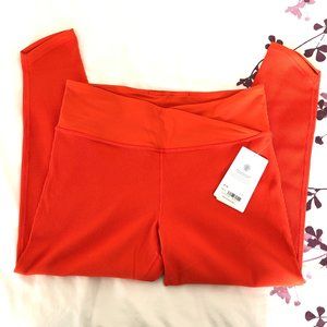 NWT Athleta Elation Crossover Rib 7/8 leggings XL